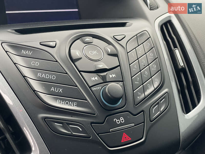 Хэтчбек Ford Focus 2012 в Мукачево