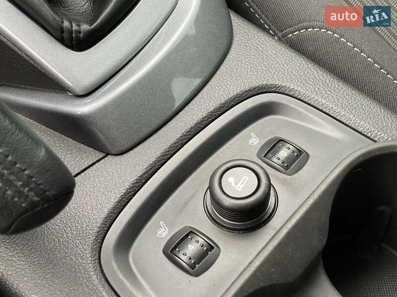 Хэтчбек Ford Focus 2012 в Мукачево