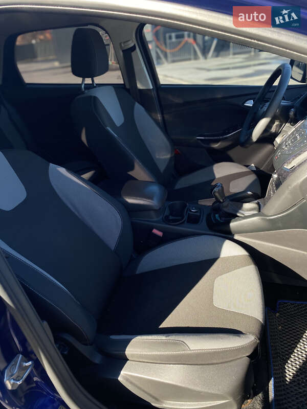 Универсал Ford Focus 2014 в Долине фото 20 Универсал Ford Focus 2014 в Долине