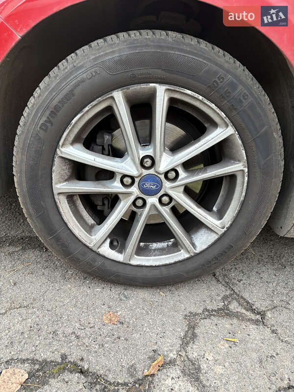 Хетчбек Ford Focus 2015 в Львові