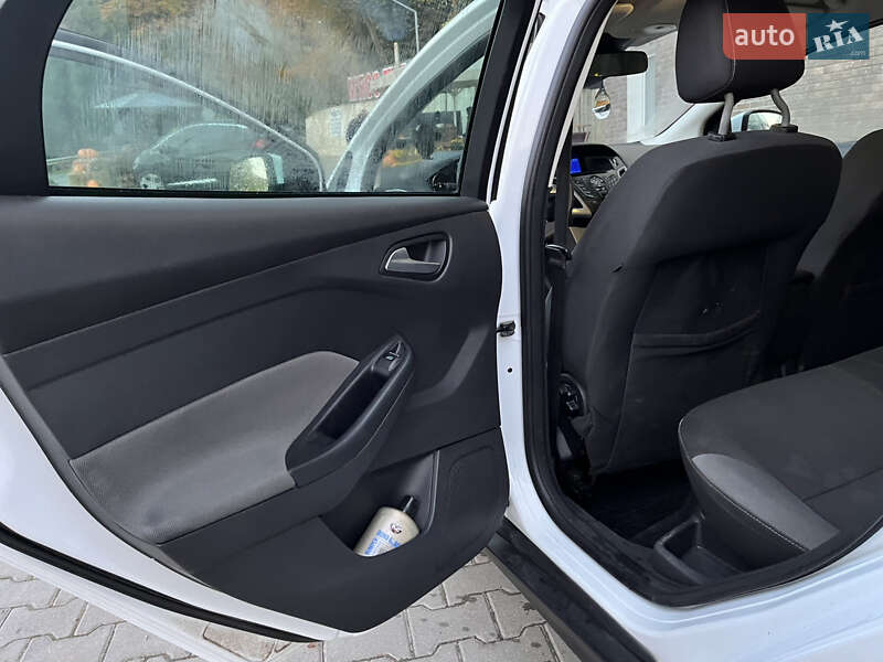 Універсал Ford Focus 2011 в Бориславі фото 51 Універсал Ford Focus 2011 в Бориславі