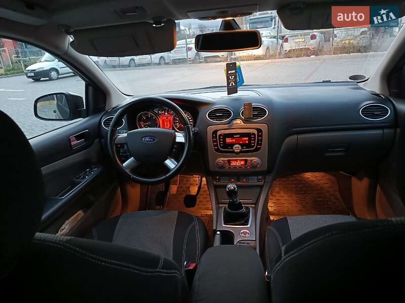 Универсал Ford Focus 2009 в Ивано-Франковске фото 13 Универсал Ford Focus 2009 в Ивано-Франковске