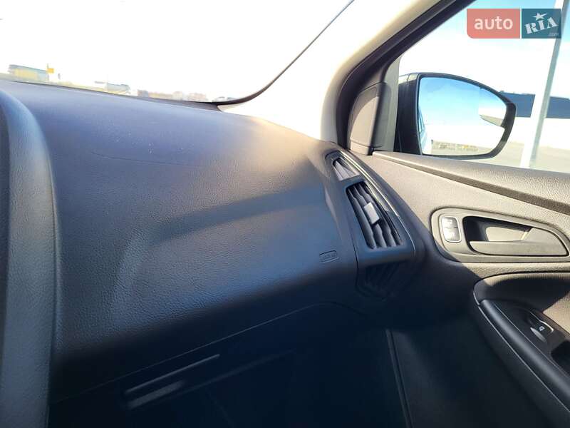 Седан Ford Focus 2018 в Львове фото 48 Седан Ford Focus 2018 в Львове