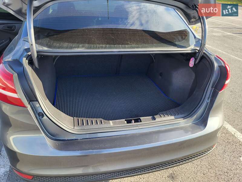 Седан Ford Focus 2018 в Львове фото 55 Седан Ford Focus 2018 в Львове
