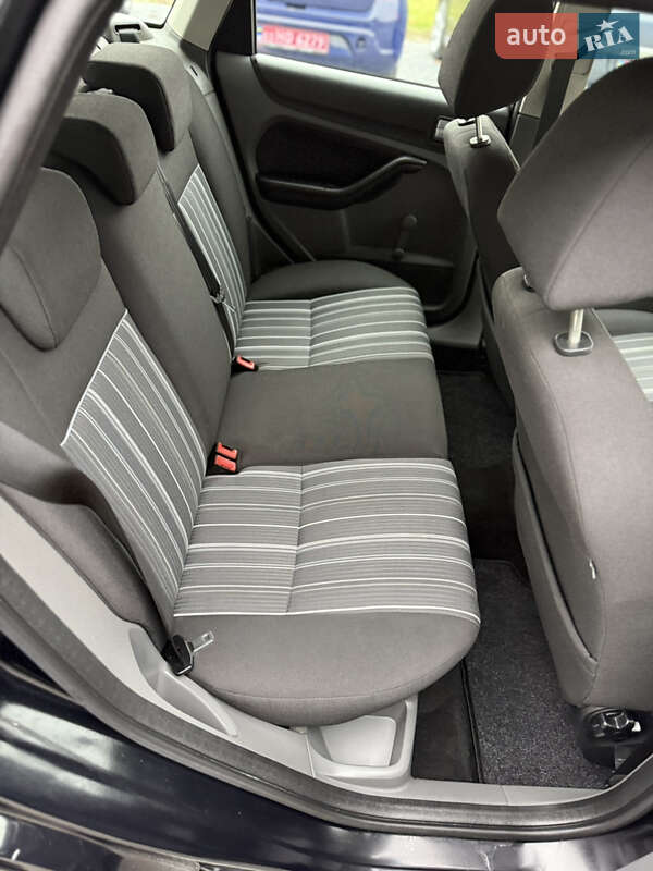 Універсал Ford Focus 2010 в Луцьку
