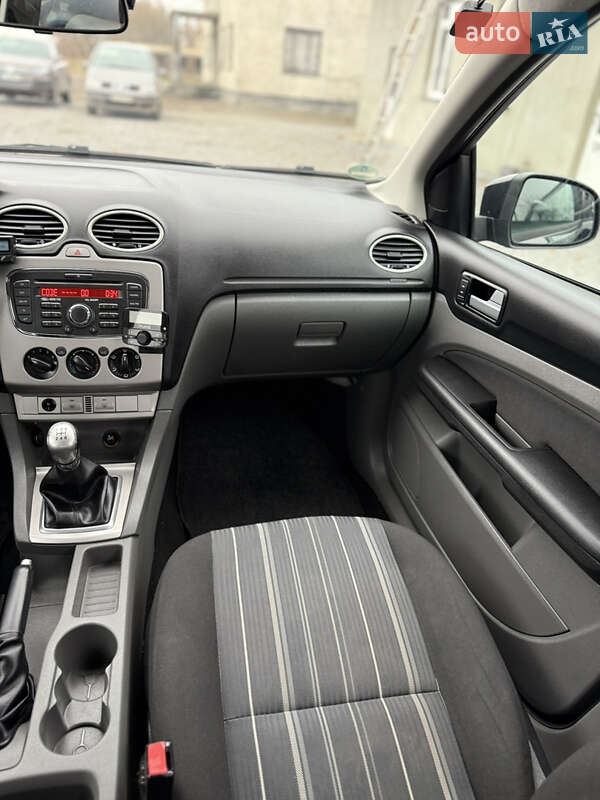 Універсал Ford Focus 2010 в Луцьку