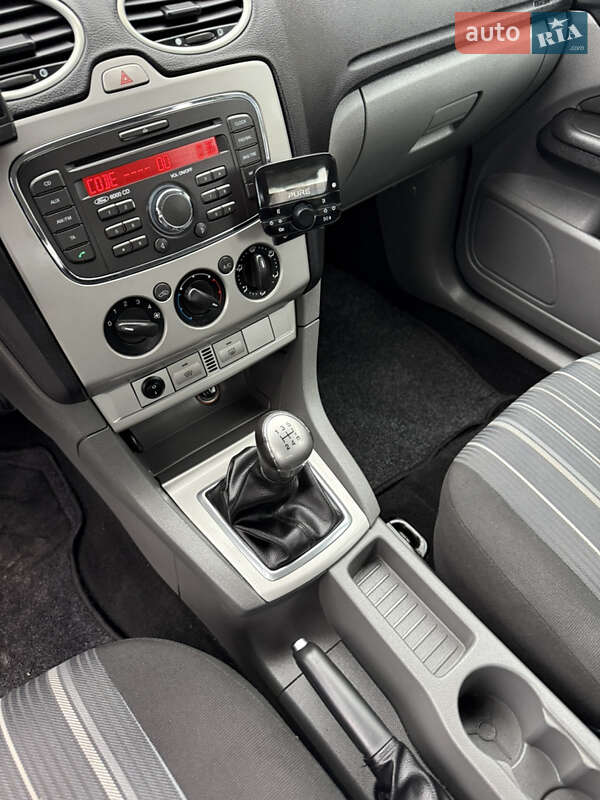 Універсал Ford Focus 2010 в Луцьку