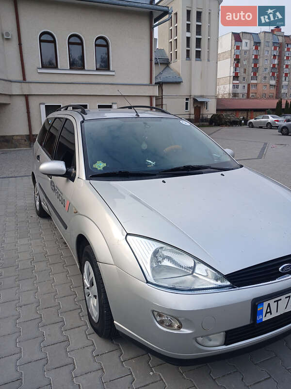 Універсал Ford Focus 2000 в Івано-Франківську