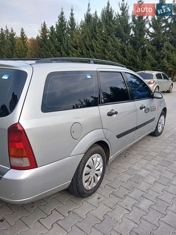 Універсал Ford Focus 2000 в Івано-Франківську