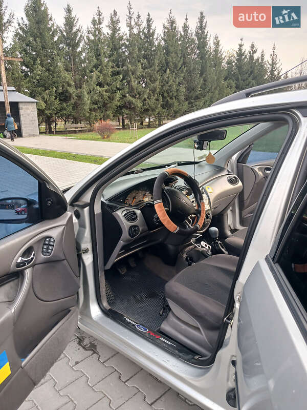 Універсал Ford Focus 2000 в Івано-Франківську