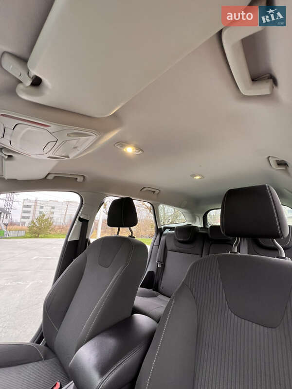 Універсал Ford Focus 2013 в Львові фото 35 Універсал Ford Focus 2013 в Львові