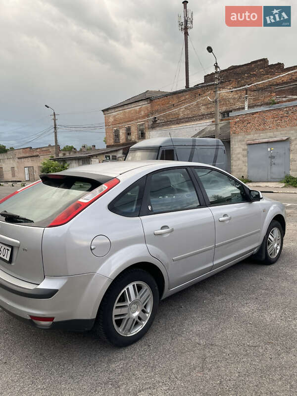 Хетчбек Ford Focus 2004 в Чернігові фото 2 Хетчбек Ford Focus 2004 в Чернігові