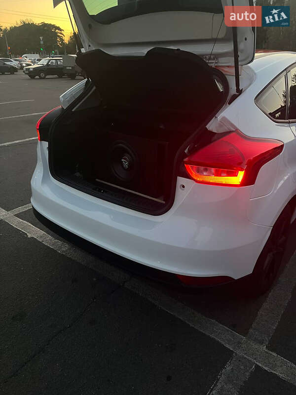 Хетчбек Ford Focus 2017 в Запоріжжі фото 6 Хетчбек Ford Focus 2017 в Запоріжжі