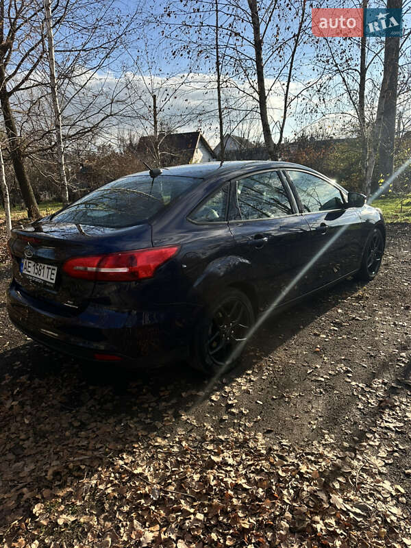 Седан Ford Focus 2015 в Днепре фото 18 Седан Ford Focus 2015 в Днепре