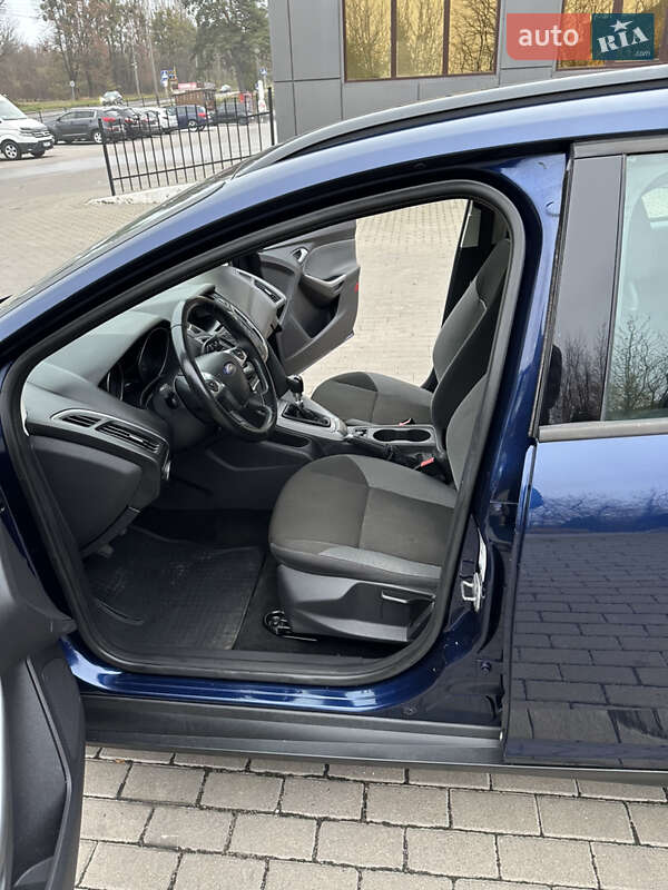 Універсал Ford Focus 2012 в Рівному фото 29 Універсал Ford Focus 2012 в Рівному