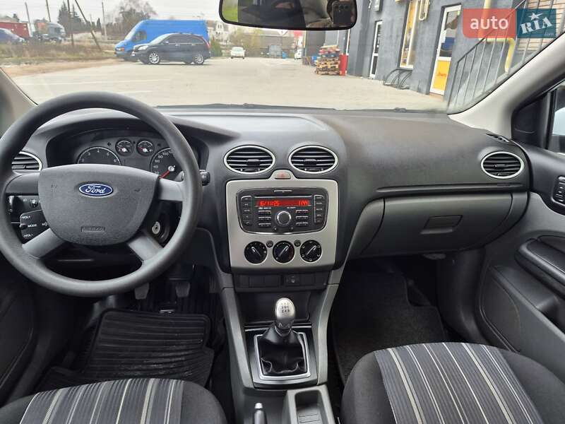 Хетчбек Ford Focus 2011 в Вінниці фото 47 Хетчбек Ford Focus 2011 в Вінниці