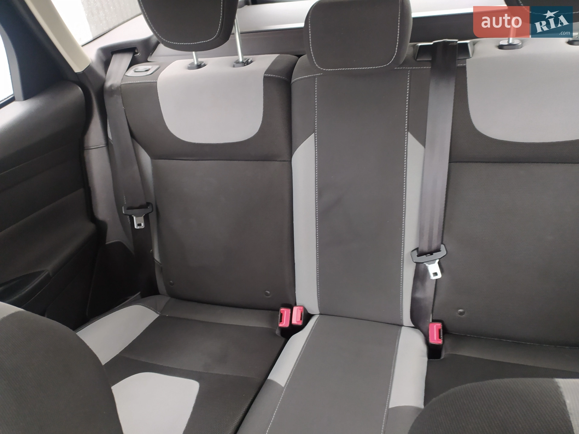 2012 Ford Focus - мініатюра 22