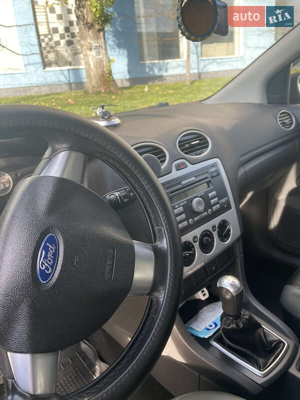 Хетчбек Ford Focus 2006 в Одесі