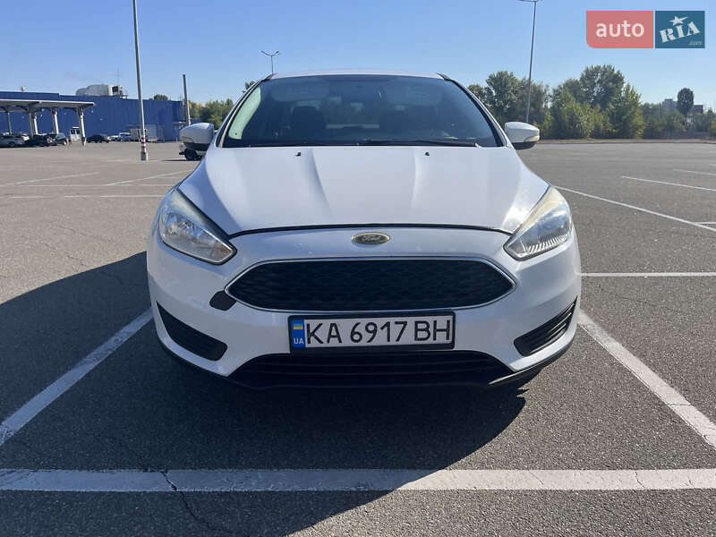 Седан Ford Focus 2015 в Киеве фото Седан Ford Focus 2015 в Киеве