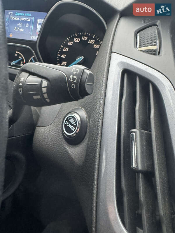 Хэтчбек Ford Focus 2011 в Житомире фото 31 Хэтчбек Ford Focus 2011 в Житомире