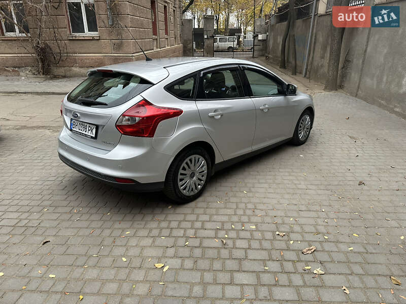 Хэтчбек Ford Focus 2014 в Николаеве