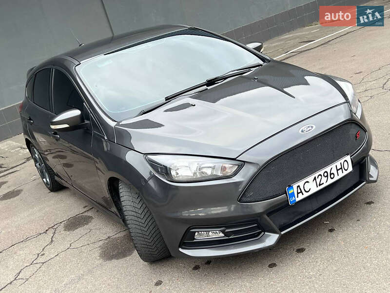 Хэтчбек Ford Focus 2017 в Львове фото 5 Хэтчбек Ford Focus 2017 в Львове