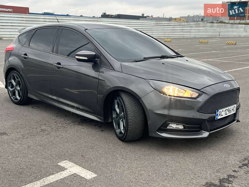 Хэтчбек Ford Focus 2017 в Львове фото 49 Хэтчбек Ford Focus 2017 в Львове