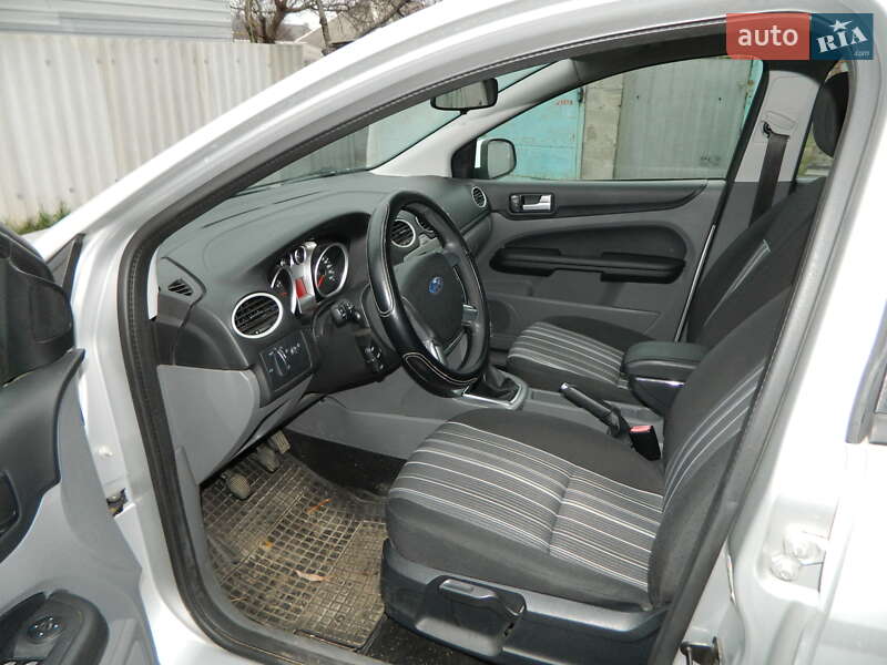 Хетчбек Ford Focus 2009 в Харкові фото 8 Хетчбек Ford Focus 2009 в Харкові
