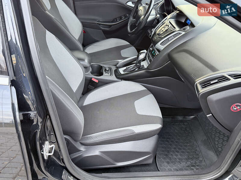 Хетчбек Ford Focus 2012 в Кам'янському фото 5 Хетчбек Ford Focus 2012 в Кам'янському