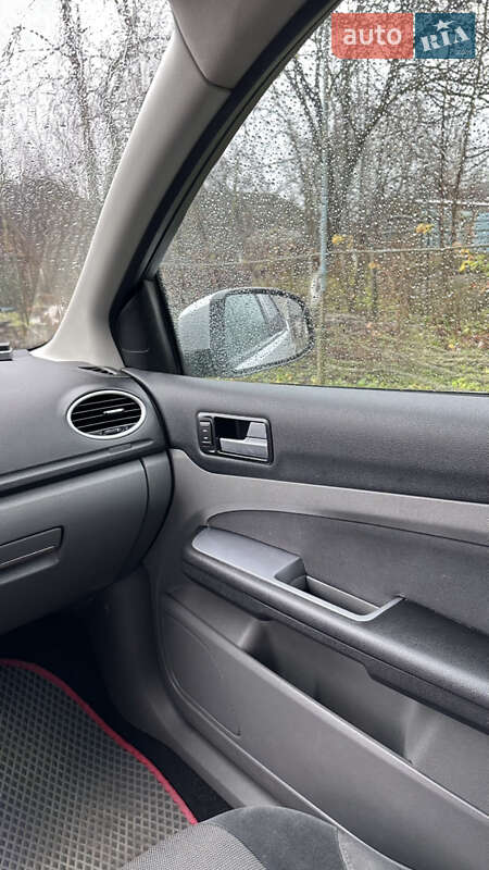 Хетчбек Ford Focus 2008 в Івано-Франківську