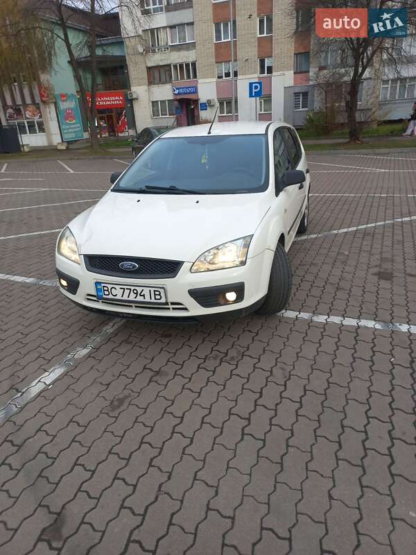 Універсал Ford Focus 2006 в Дрогобичі