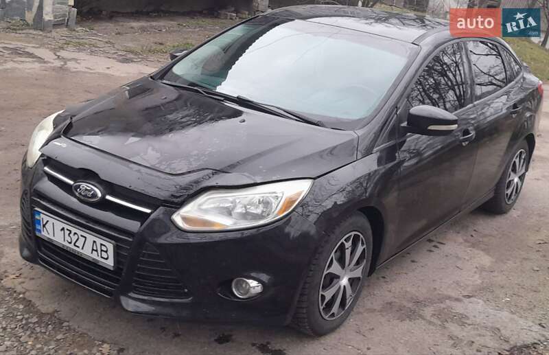 Седан Ford Focus 2013 в Тетиеве фото Седан Ford Focus 2013 в Тетиеве