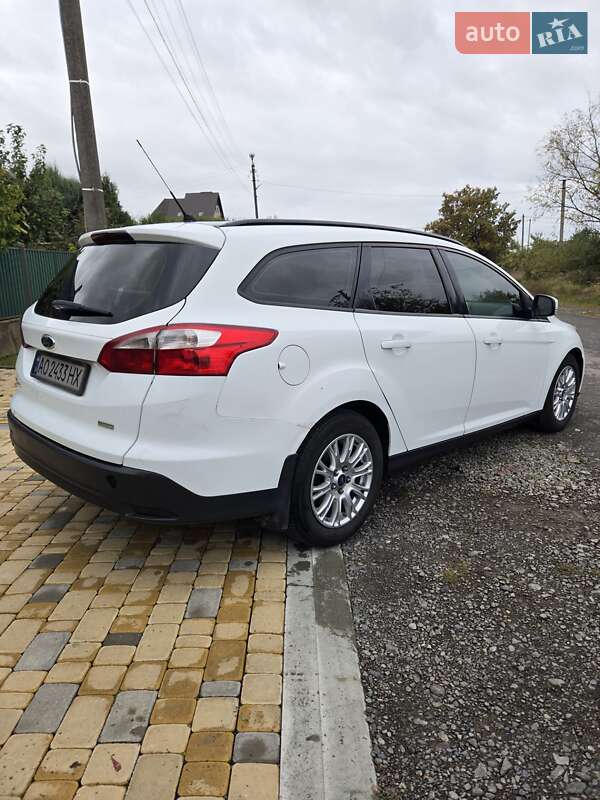 Універсал Ford Focus 2013 в Ужгороді