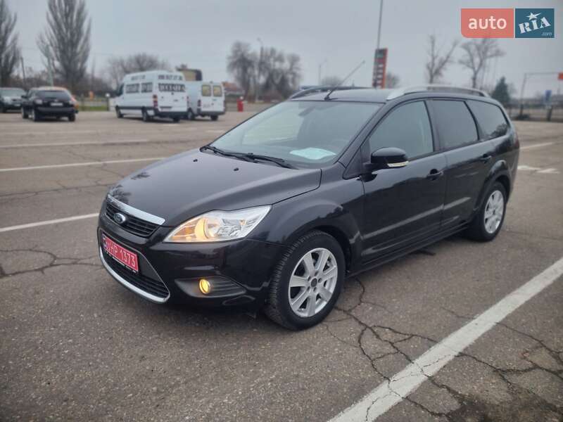 Универсал Ford Focus 2010 в Первомайске