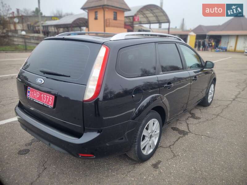 Универсал Ford Focus 2010 в Первомайске