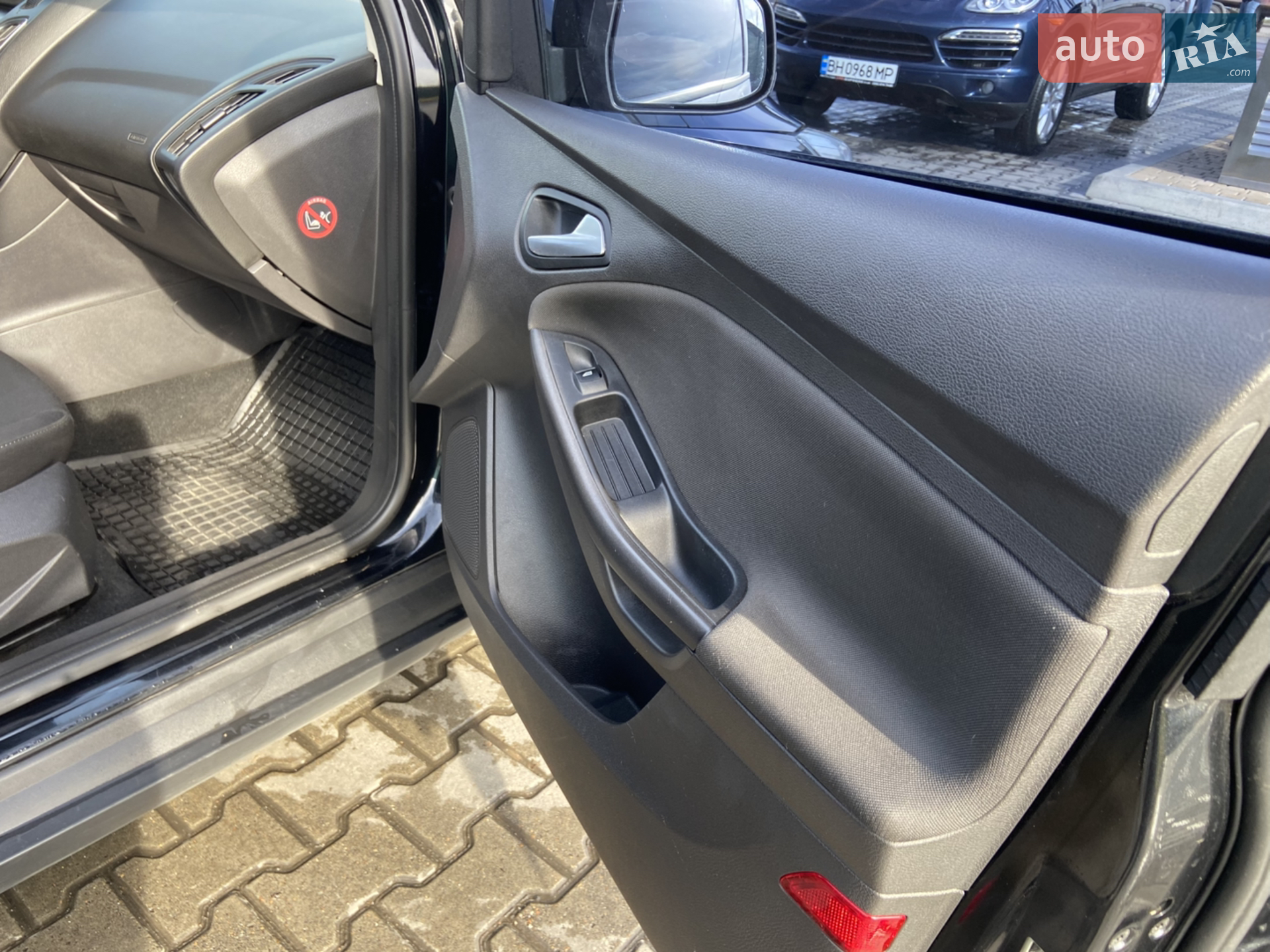 2015 Ford Focus - мініатюра 16