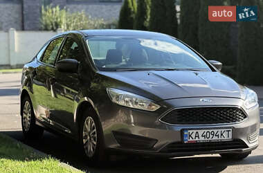 Седан Ford Focus 2017 в Киеве