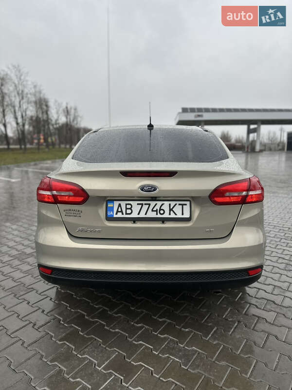 Седан Ford Focus 2015 в Тульчине