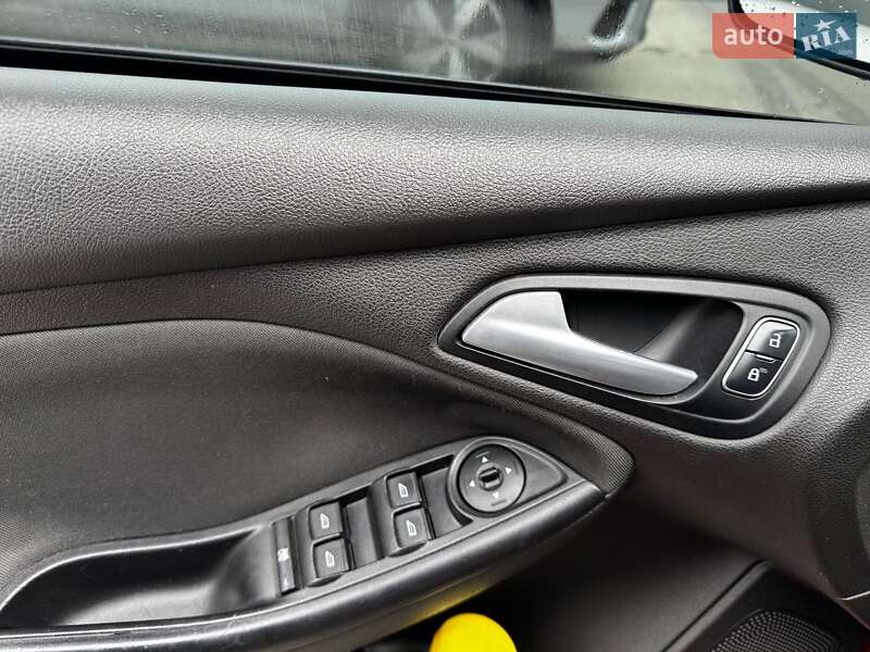 Хетчбек Ford Focus 2015 в Харкові