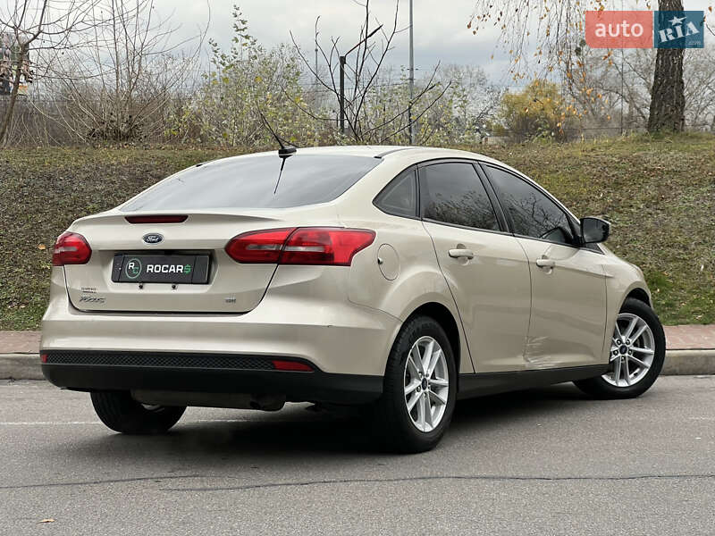 Седан Ford Focus 2018 в Киеве