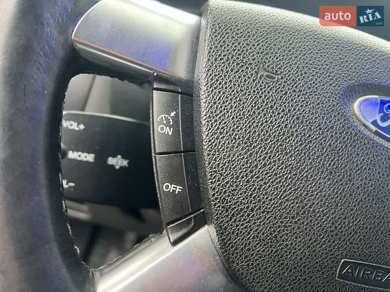 Седан Ford Focus 2006 в Сумах