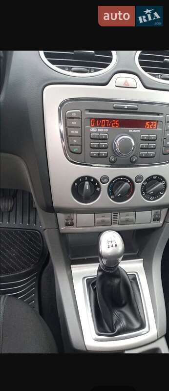 Универсал Ford Focus 2010 в Киеве фото 10 Универсал Ford Focus 2010 в Киеве