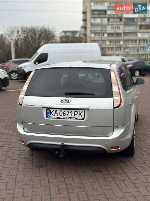 Универсал Ford Focus 2010 в Киеве фото 29 Универсал Ford Focus 2010 в Киеве