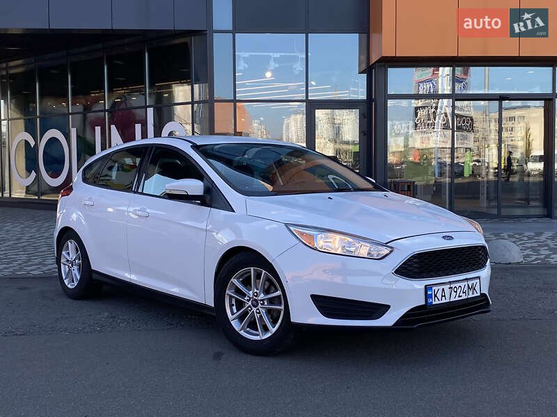 Хэтчбек Ford Focus 2015 в Киеве