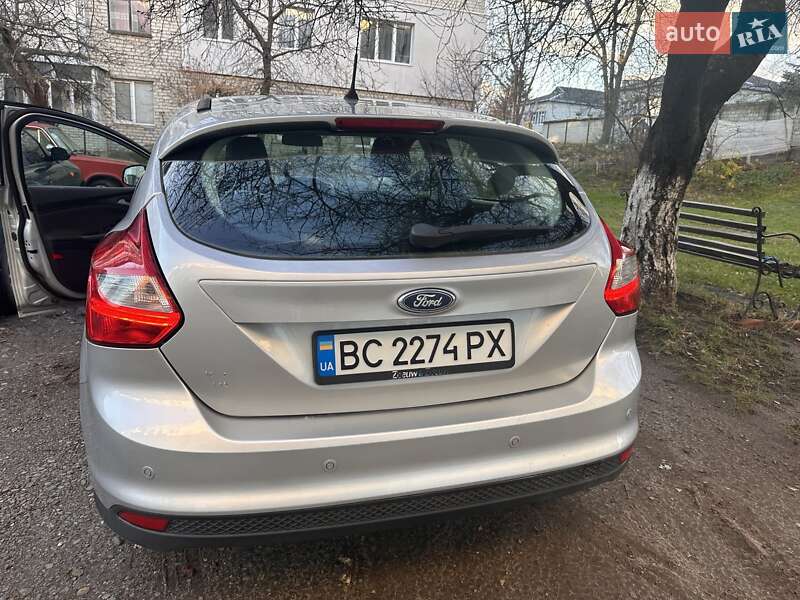 Хэтчбек Ford Focus 2012 в Золочеве фото 21 Хэтчбек Ford Focus 2012 в Золочеве