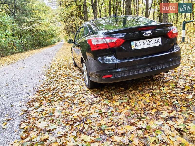 Седан Ford Focus 2011 в Киеве фото 8 Седан Ford Focus 2011 в Киеве