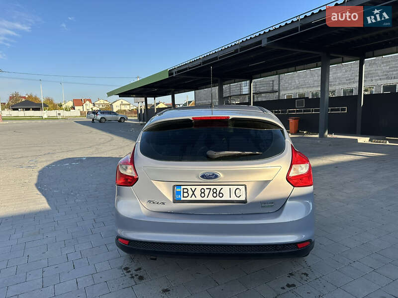 Хэтчбек Ford Focus 2013 в Каменец-Подольском