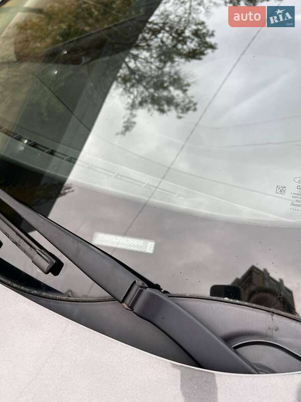 Седан Ford Focus 2017 в Киеве фото 9 Седан Ford Focus 2017 в Киеве