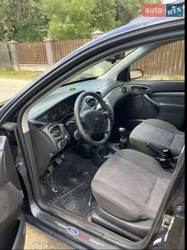 Универсал Ford Focus 2000 в Калуше