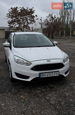 Седан Ford Focus 2015 в Николаеве